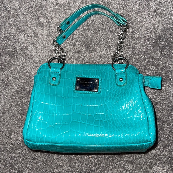 Liz Claiborne Small Handbag - Picture 1 of 3